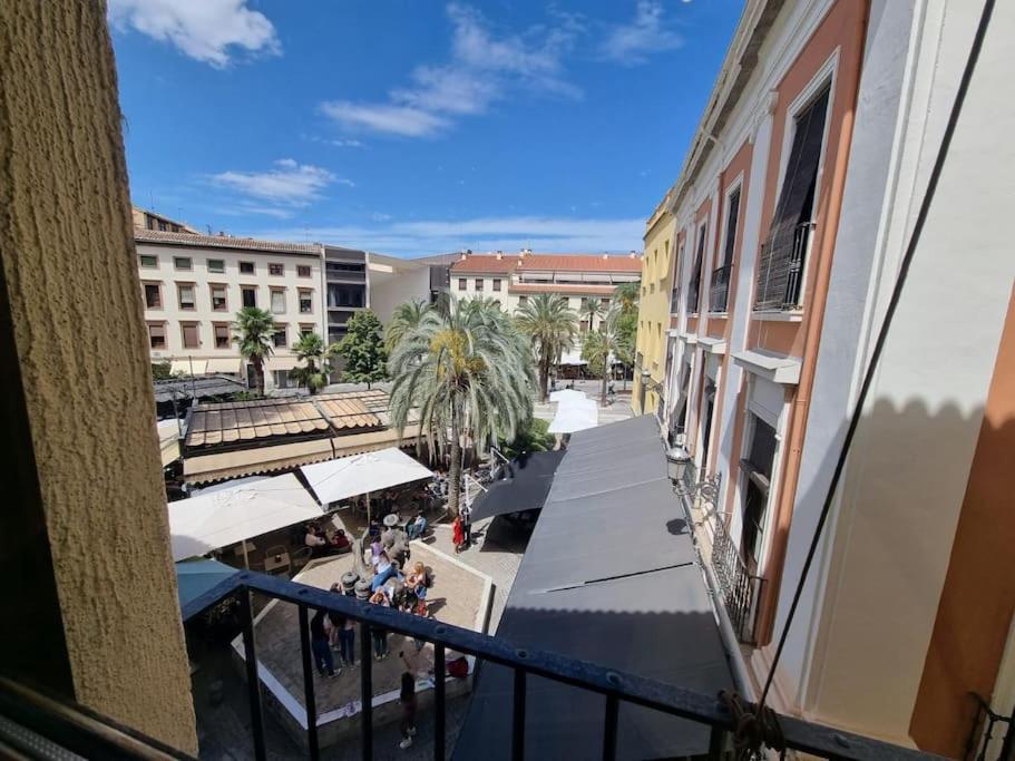 Exclusividad A Pie De La Torre De La Catedral Apartment Гранада Екстериор снимка